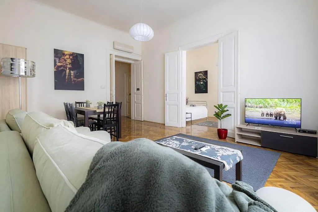Gentleman Apartment Budapest Ungarn